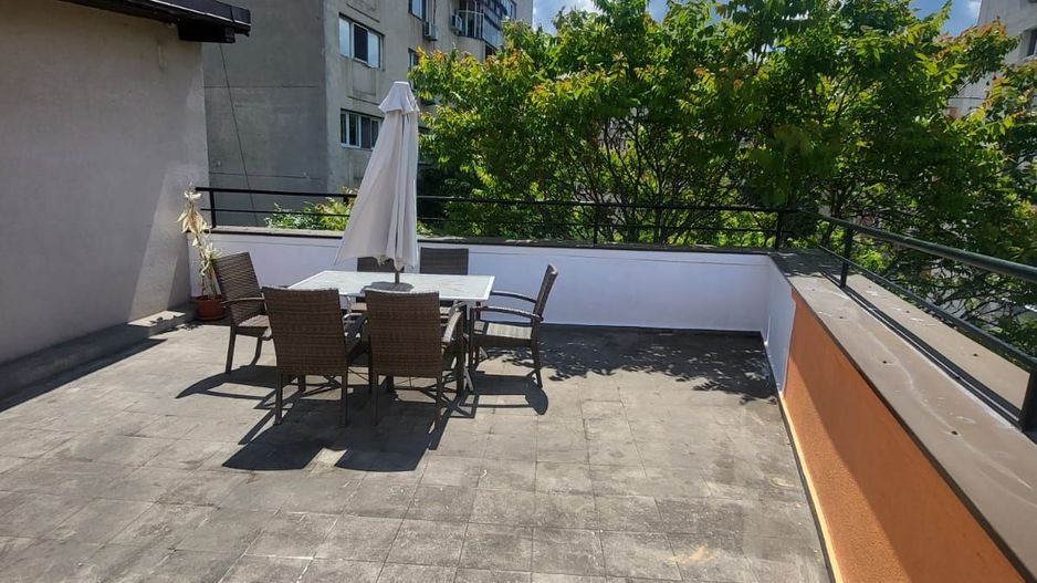Apartament cu terasa, 4 minute metrou Muncii, centrala proprie - Poză 3