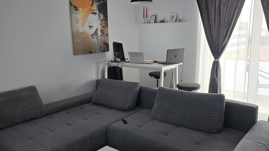 Giroc-Penny | 1 Camera | Mobilat si Utilat | Loc de parcare - Poză 1