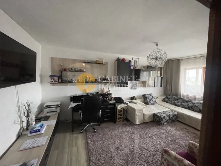 Apartament 3 camere decomandat Gara-Arcu - Poză 1