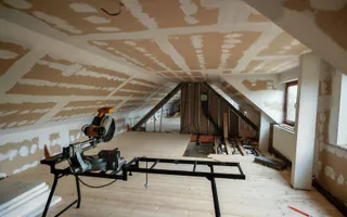 CASA SASEASCA comuna VULCAN,zona foarte buna,teren 3000 mp - Poză 26