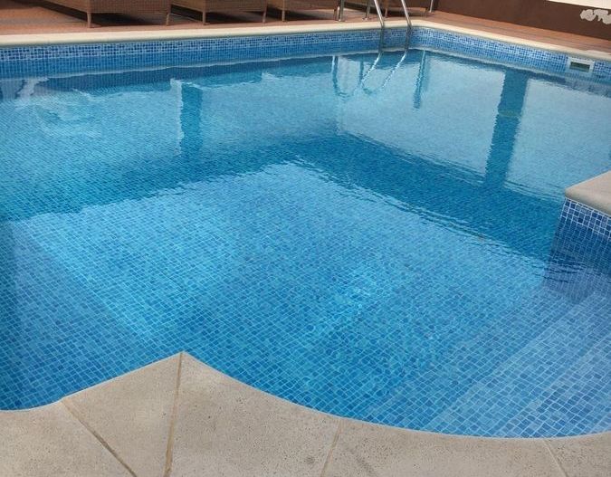 Bragadiru, vila individuala , 8 camere, piscina exterioara - Poză 2