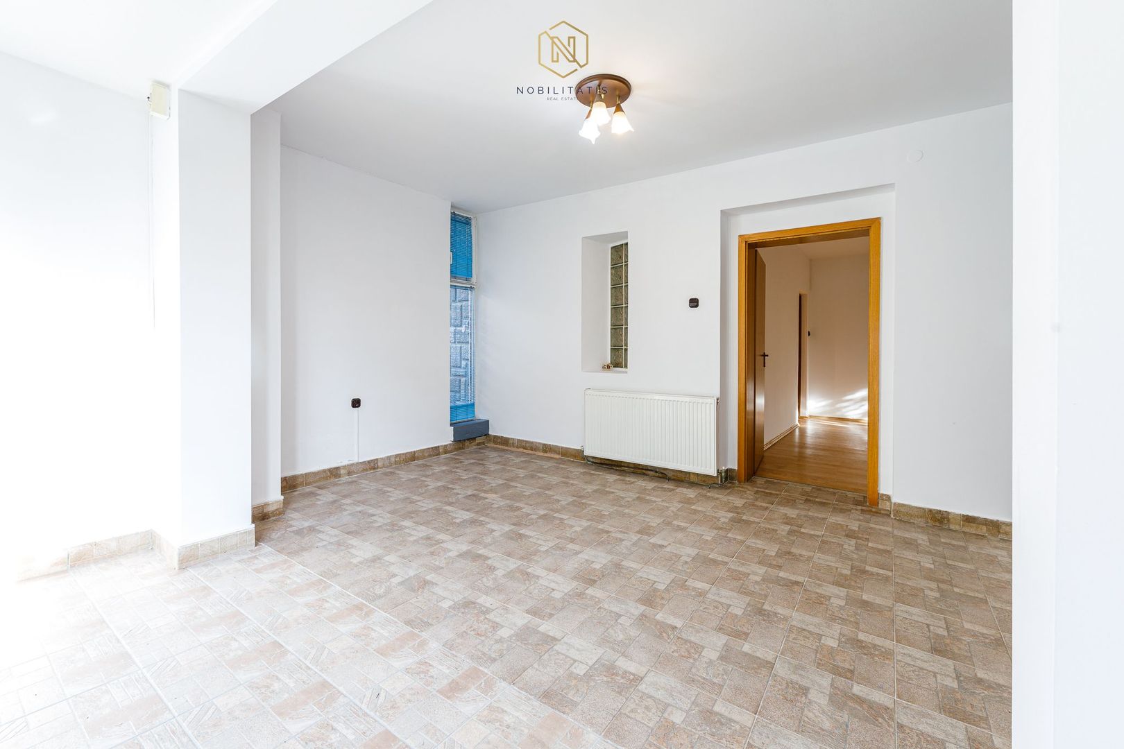 Inchiriat - Spatiu birouri 135 mp | Curte privata, 6 locuri parcare - Poză 7