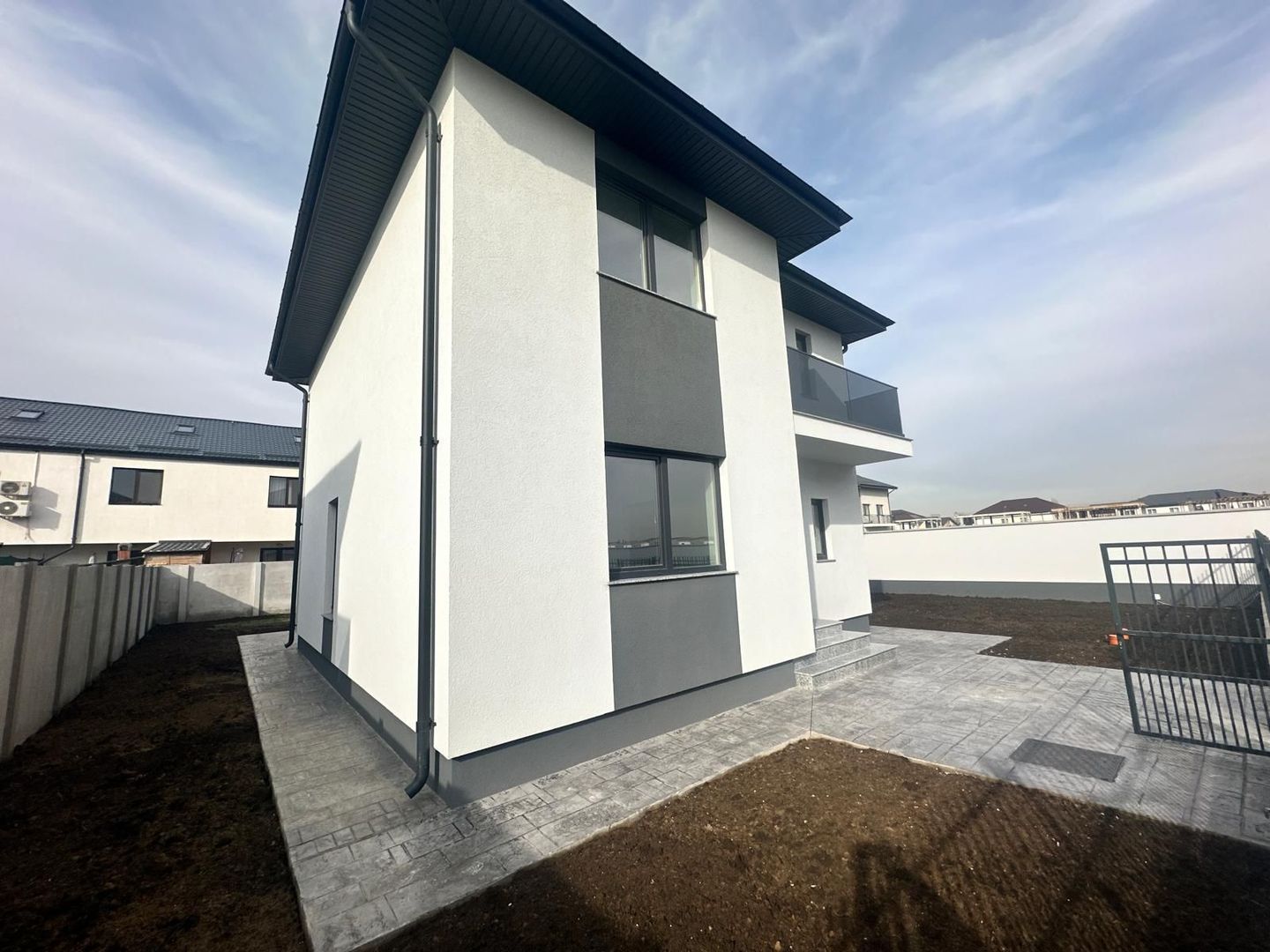 CASA INDIVIDUALA, TOATE UTILITATILE, INCALZIRE PARDOSEALA, COMISION 0% - Poză 4