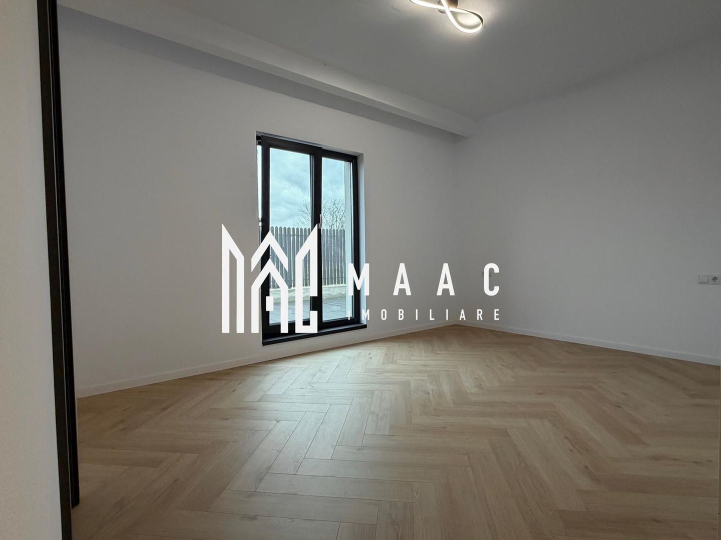 Penthouse 105 mp I Terasă 64 mp I Vedere Munți I 3 Băi I COMISION ZERO - Poză 3