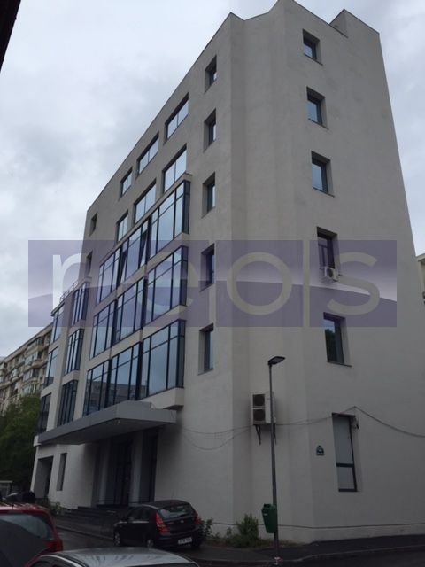 VANZARE CLADIRE DE BIROURI ZONA UNIRII | INVESTITIE CU RANDAMENT GARANTAT | - Poză 17