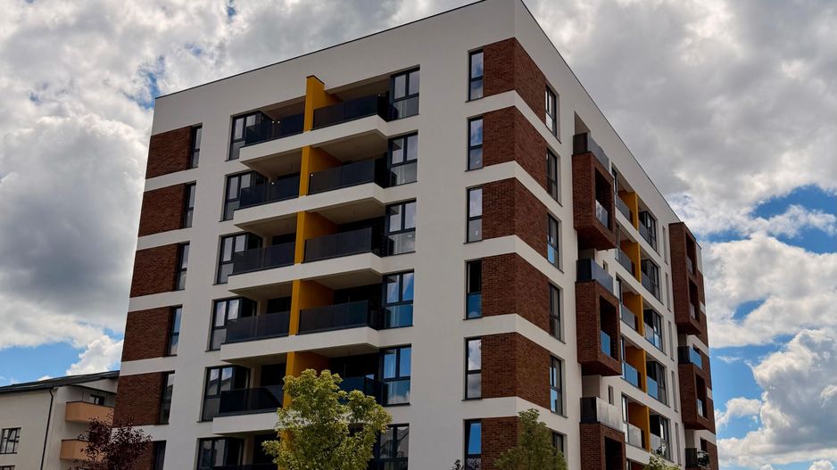 Apartament semifinisat 4 camere I Strada Tineretului I Floresti - Poză 1