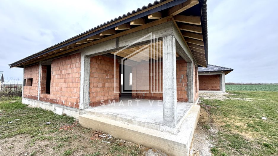 Casa in rosu tip mediteranean | 120 mp | Zona Vetis - Poză 1