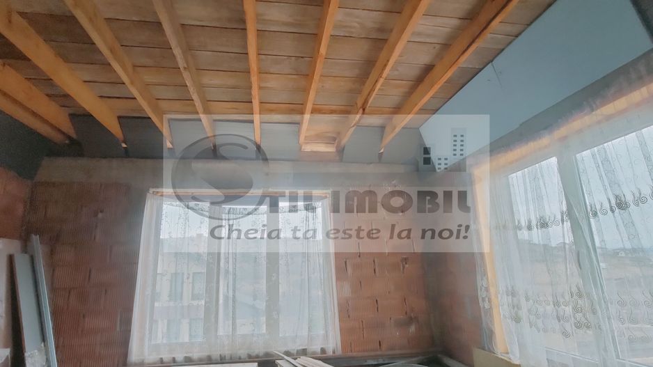 IASI VISAN BUCIUM CASA DUPLEX LA STRADA - 114,000 € - Poză 9