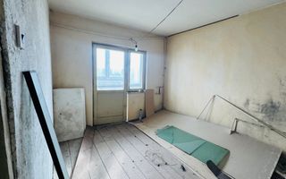 APARTAMENT 3 CAMERE ETAJ 4 GRUI CAMPULUNG - Poză 3