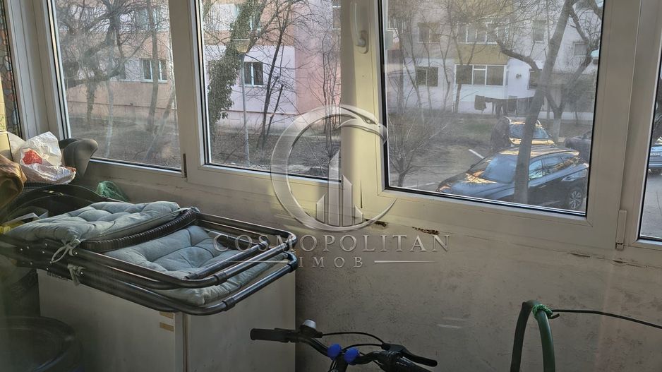 Apartament cu 2 camere ~ zona Balcescu / Piata Crang ~ etaj 1 din 4 ~ - Poză 2