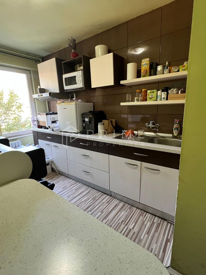 De vânzare apartament 3 camere, Bd. 1 Decembrie 1918, Cartier Tudor - Poză 3