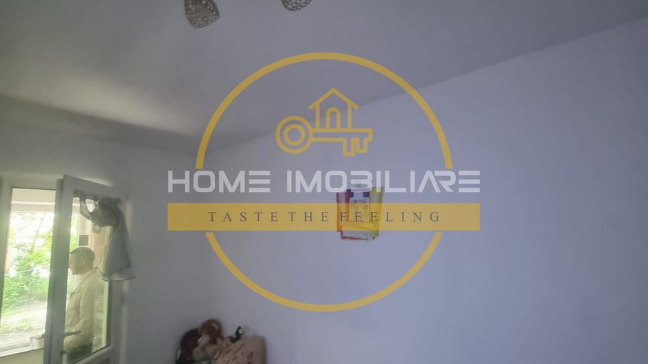 Apartament cu 2 camere - decomandat/ parter/ 42mp/ zona Alexandru Cel Bun - Poză 3