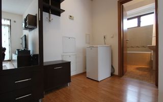 Complex Studentesc, centrala proprie; loc parcare inclus. - Poză 12