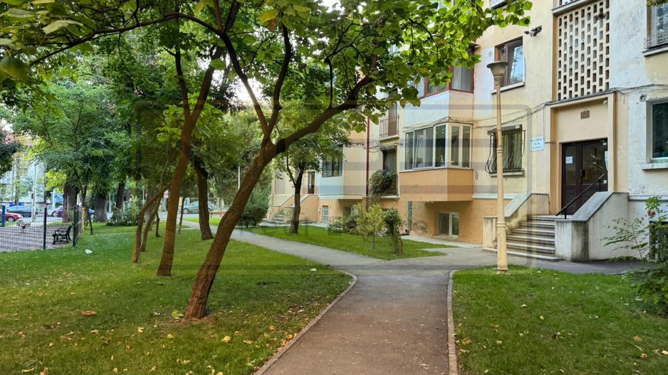 Apartament 2 camere decomandat Copou Gaudeamus - Poză 16