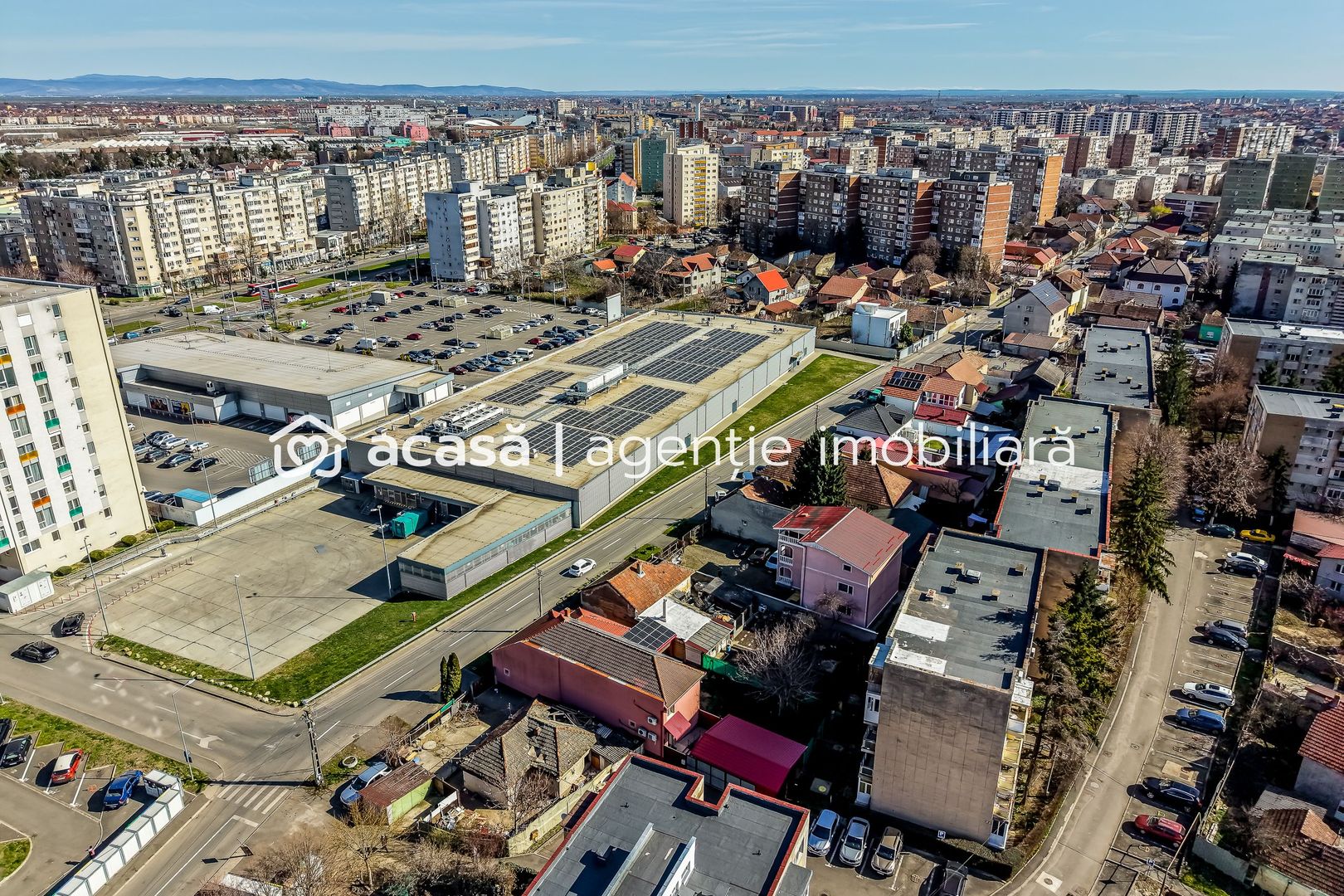 Casă spațioasă în mijlocul orasului, Str. Constantin Brâncuși - Poză 1