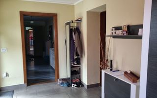 Casă cu 3 camere, anexă și teren de 901 mp – Pecica, zonă centrală - Poză 10