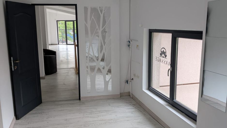 Casa Vila 6 camere || Piata Victoriei || Buzesti || Curte Libera 300Mp - Poză 18