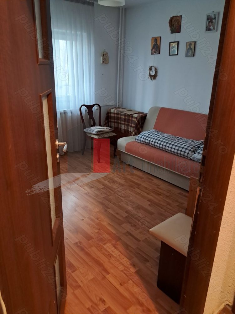 APARTAMENT 4 CAMERE 13 SEPTEMBRIE - Poză 2