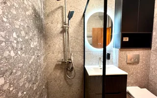 Apartament cu stil, eleganță și energie vibrantă, în Piața Victoriei - Poză 15