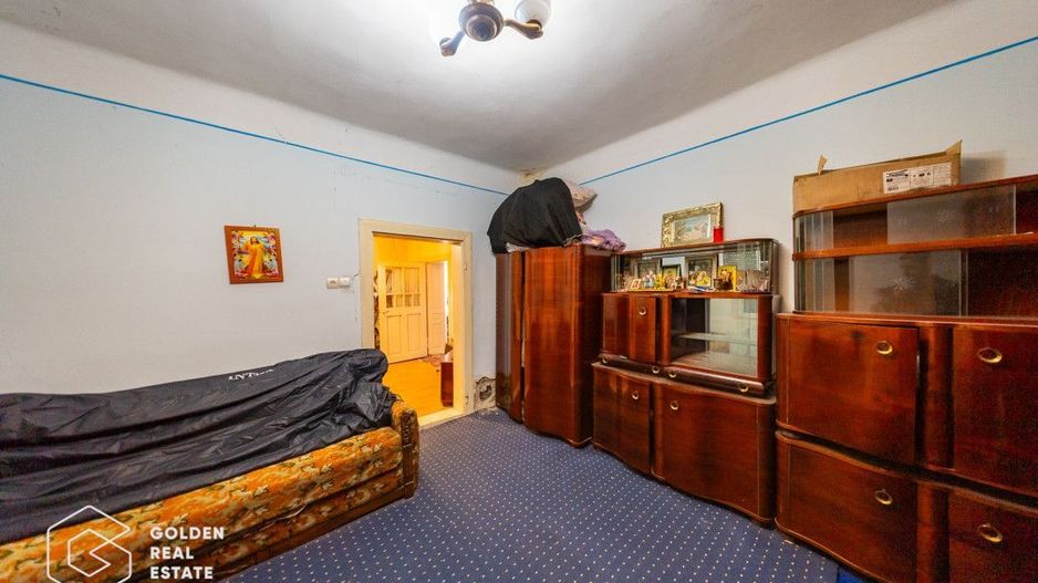 Teren de 1233 mp cu casa, Gai, ideal pentru renovare sau constructie noua - Poză 9