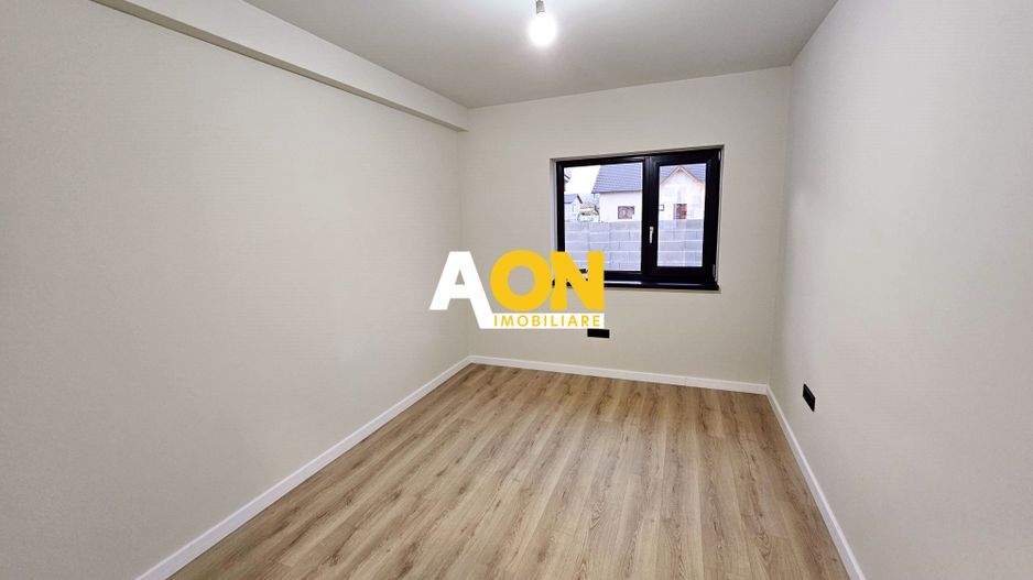 Casa 4 camere, 355 mp teren, gata de mutat, cartier Orizont - Poză 13