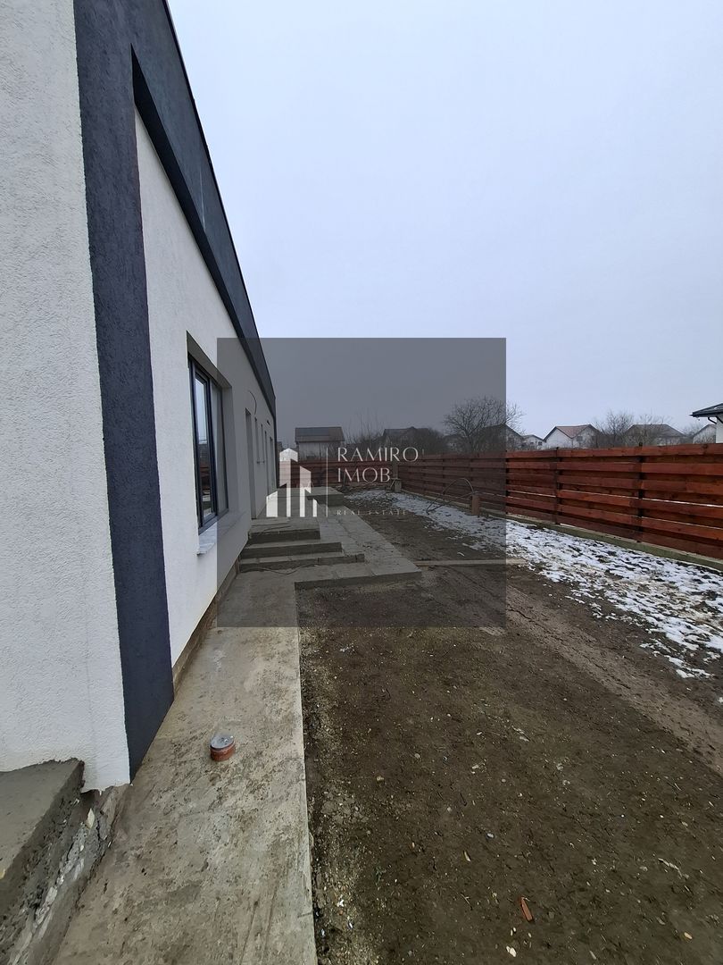 DUPLEX 3 Camere , TERASA SI CURTE. - Poză 5