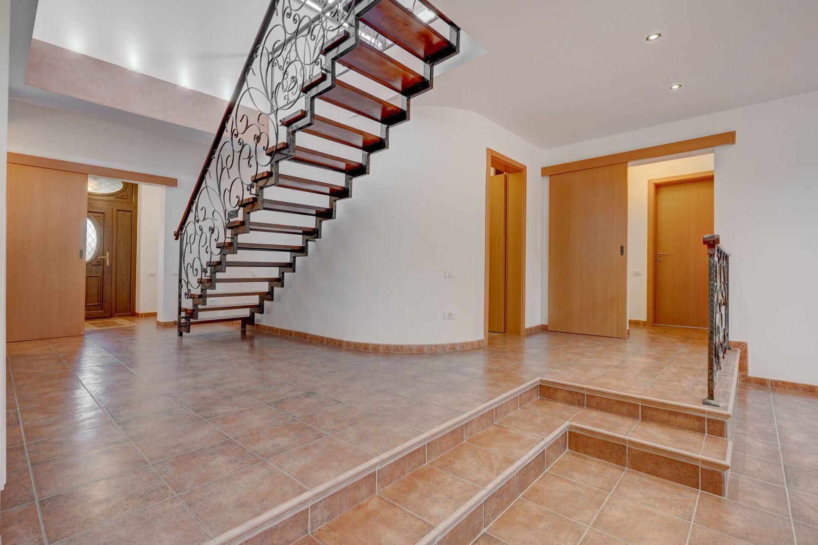 2 Vile individuale in Paradisul Verde P+M, caramida, ideal familii - Poză 16