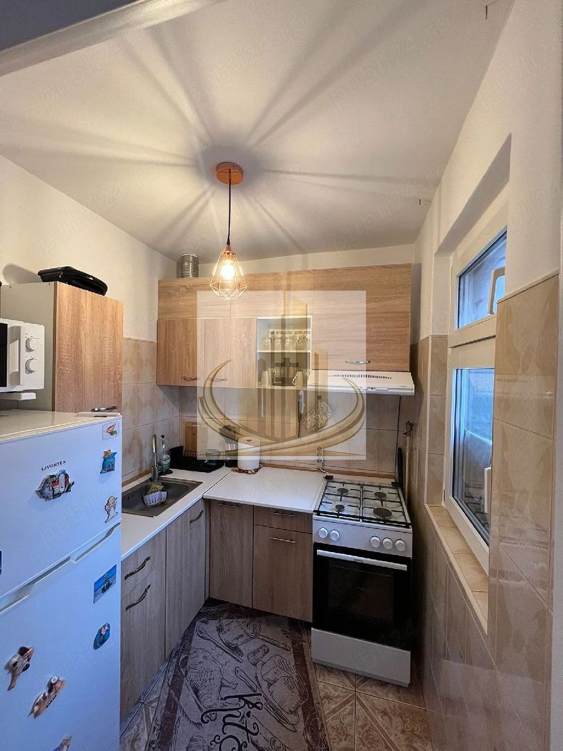 Apartament cochet cu 2 camere, renovat modern | Calea Șagului - Poză 3