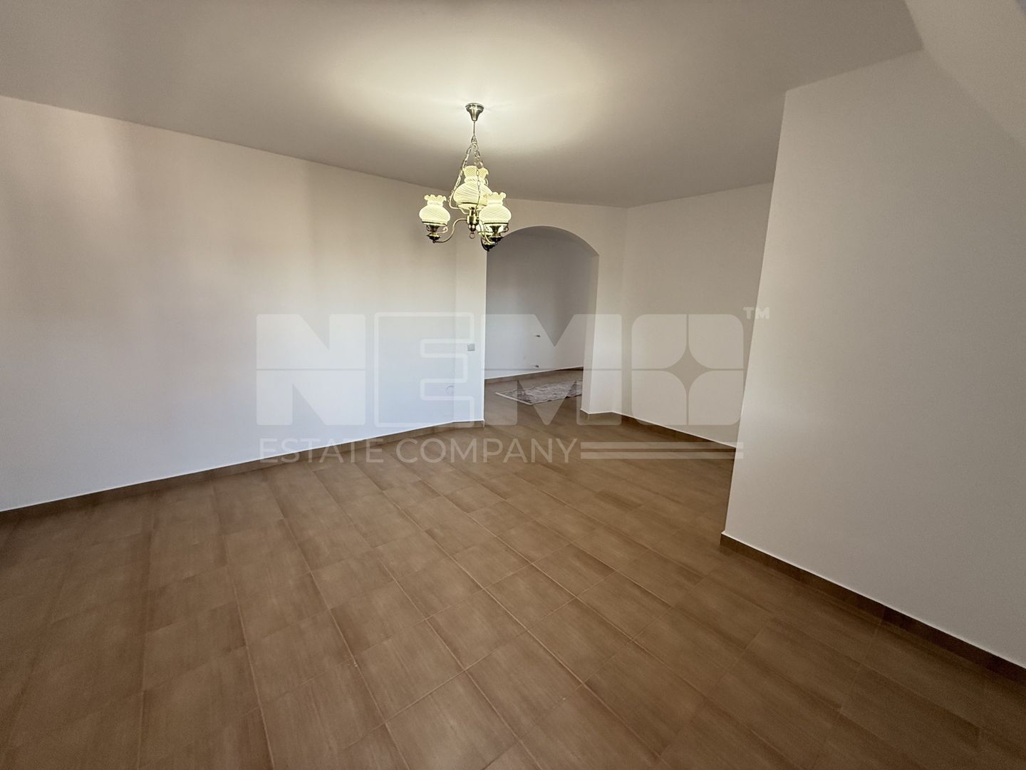 Apartament 105 mp | Zona Putnei | Renovat Complet - Poză 1