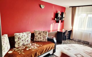 Codlea, apartament 2 camere decomandat, etaj 1, mobilat, 75000 euro - Poză 1