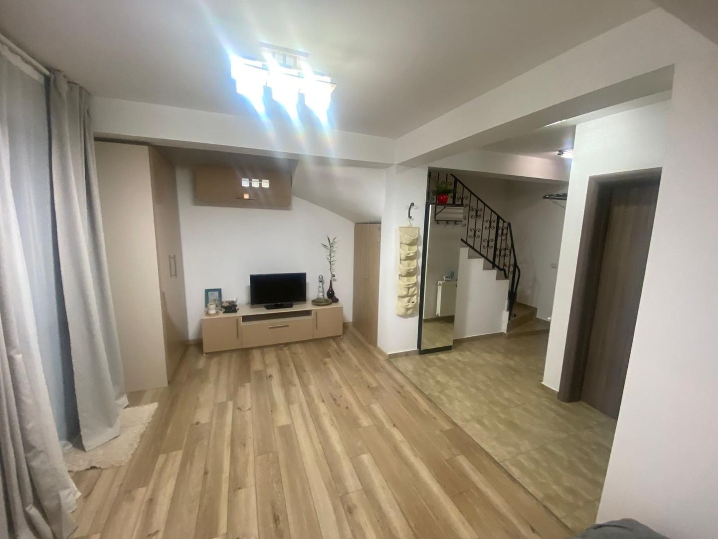 Vânzare Vilă Dobroești, județul Ilfov - pret negociabil - Poză 3