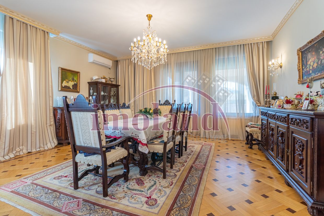 Vila cu piscina si garaj - 6 dormitoare - Pantelimon - Poză 7