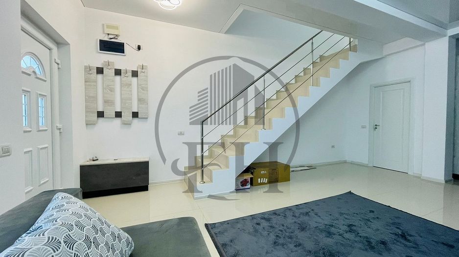 SOLD/ VANDUT Casă/Vilă cu 3 camere de vanzare Navodari - Poză 2