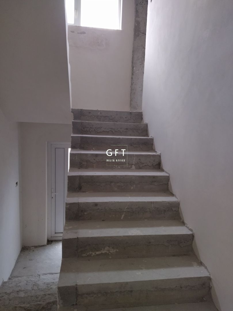 Casa 6 camere 221 mp-teren 1120 mp-terasa/balcon/garaj-Unirea - Poză 4