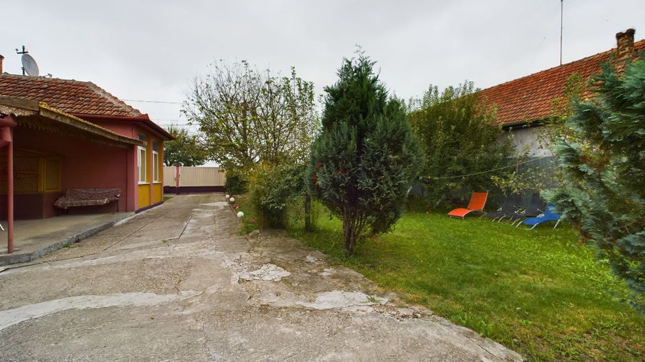 Casă pe un nivel in Pișchia - Poză 14