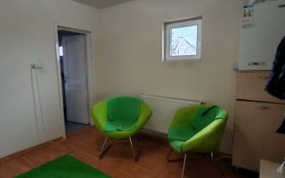 apartament la casa - zona Unirea - 3 camere - bucatarie - baie - teren generos - Poză 5