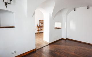 Un loc cu suflet, o poveste de continuat – Casa de vânzare în Centru - Poză 4