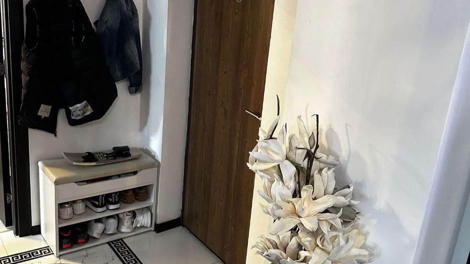 Apart 2 camere, bloc niu, cartier Tomis plus - Poză 1