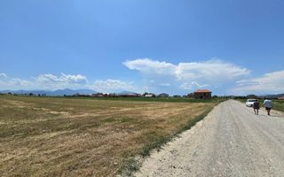 Teren intravilan de vânzare în Hărman, Brașov cu utilitati - Poză 5