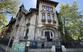 3 camere in vila I Calea Plevnei I Necesita renovare I Etaj 2 - Poză 1