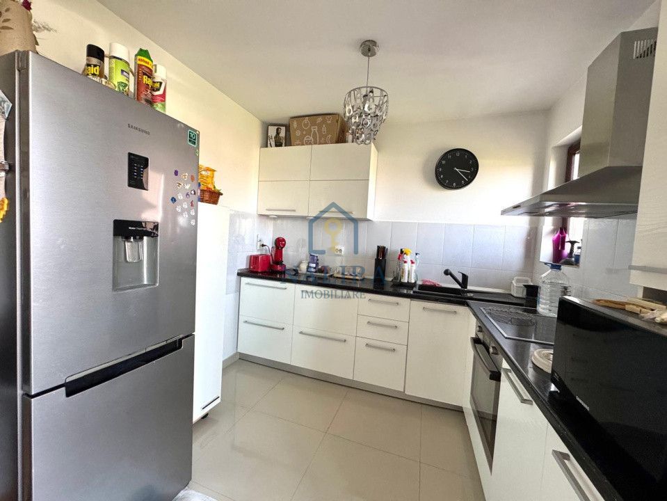 Apartament cu 3 camere de vanzare pe 2 nivele, spatios - Victoriei - Poză 4