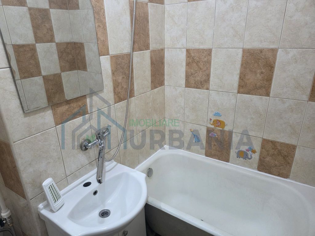 Închiriez apartament cu 3 camere, în Tătărași - Poză 3