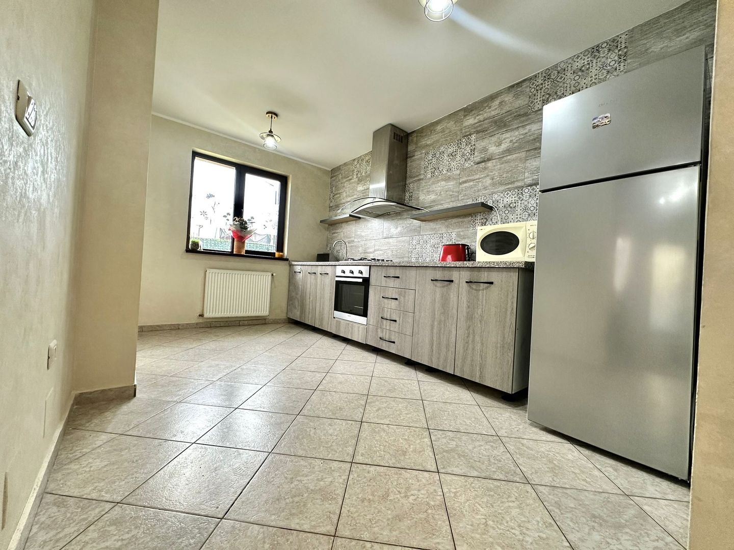 Casă de închiriat – Tohanu Nou, Str. Branului - Poză 11