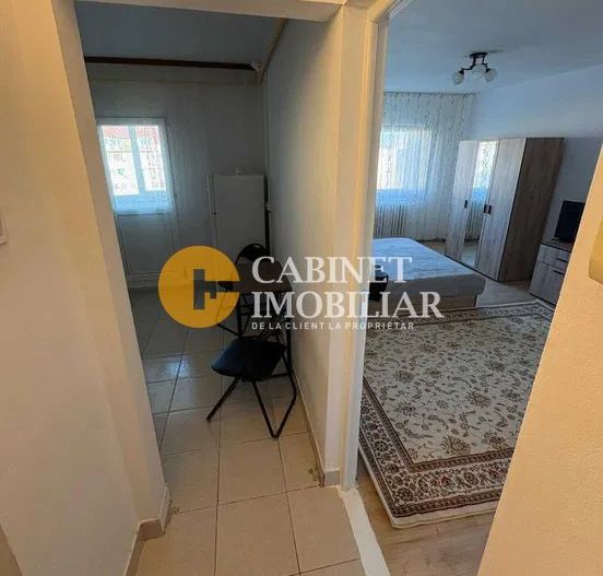 1 camera - Nicolina - mobilat&utilat - an constr. 1981 - Poză 6