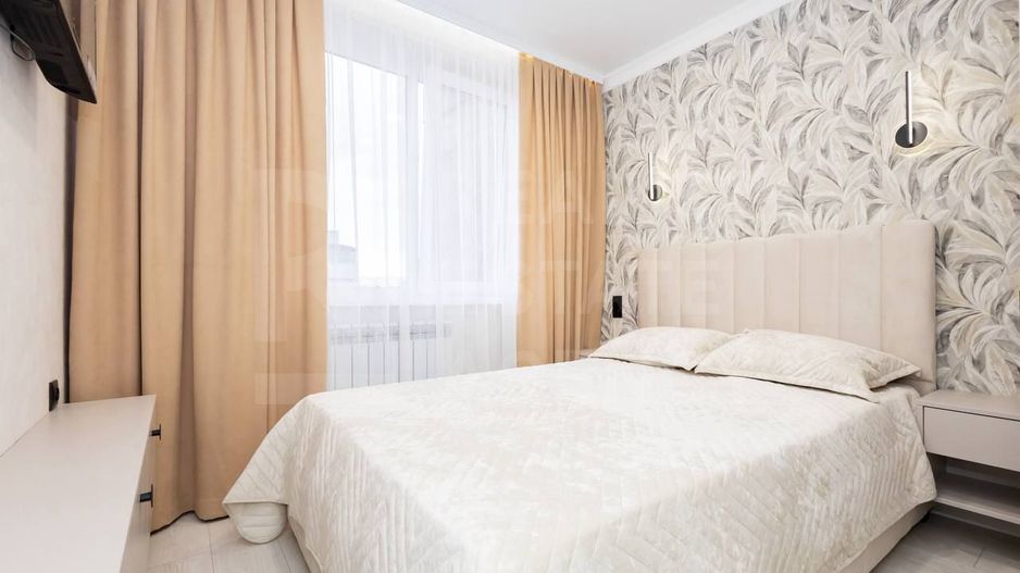 Vânzare, apartament,2 camere, str. Piata Unirii Principatelor,Buiucani - Poză 5