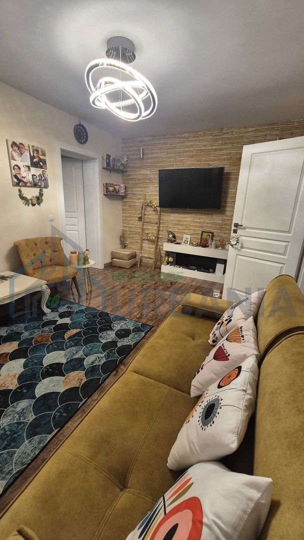 Apartament 3 camere Podu Roșu/ Splai Bahlui - Poză 2