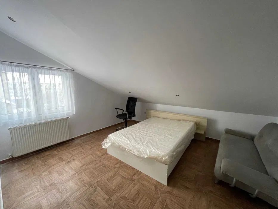 Apartament 3 camere, Centrala Proprie, 10 min Metrou Lujerului - Poză 3