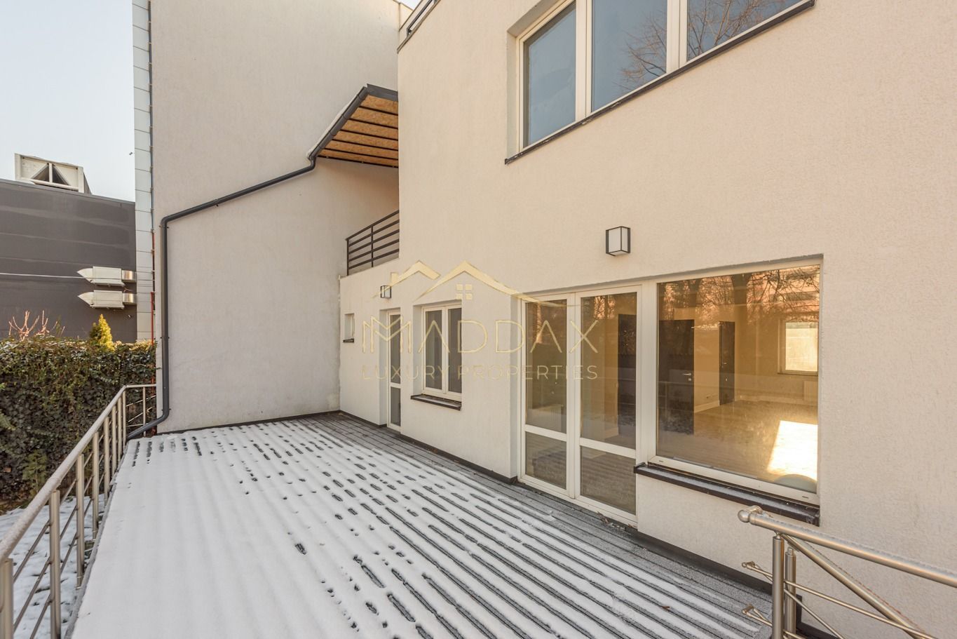 Vila ***400mp*** + Curte Proprie // zona Aviației - Poză 37