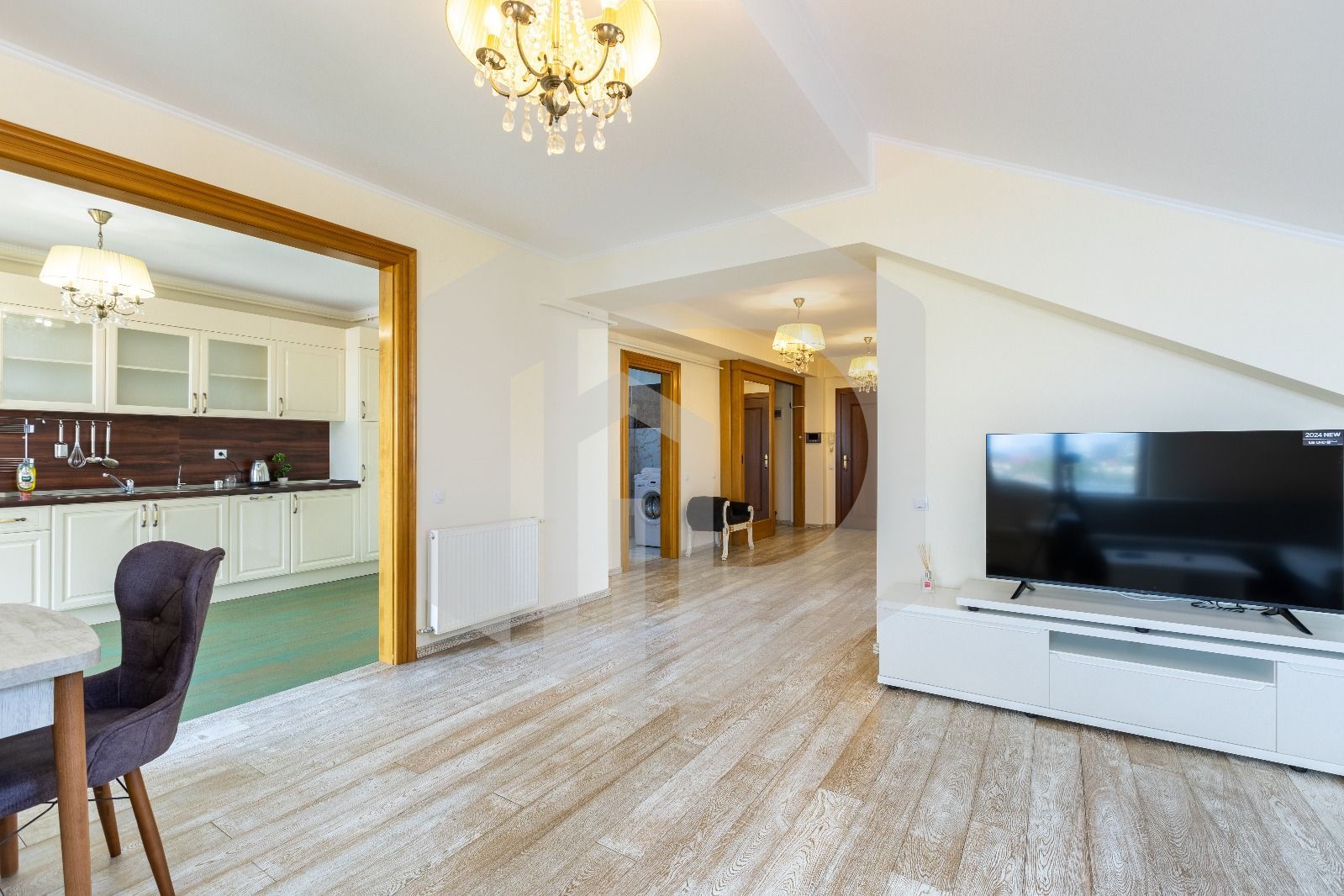 Apartament 4 camere  de inchiriat - Utilitati incluse - Dumbravii - Poză 2