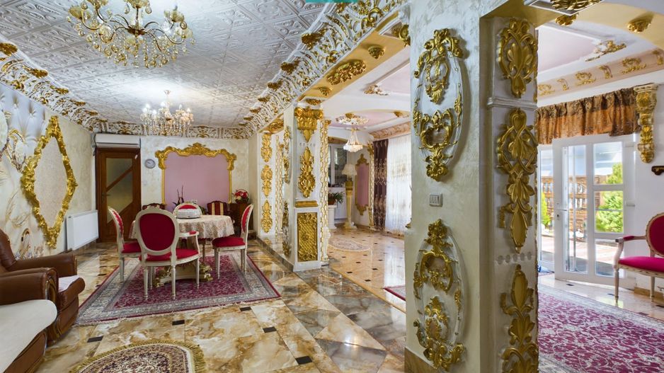 Casă stil conac pe drumul Cetății - Șiria - Poză 6